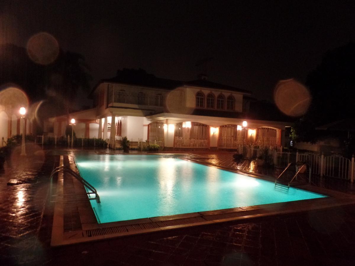 Villa Leone Boutique Hotel ナイロビ エクステリア 写真