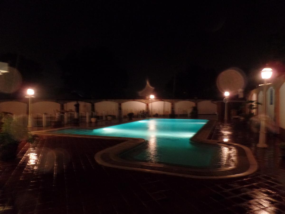 Villa Leone Boutique Hotel ナイロビ エクステリア 写真